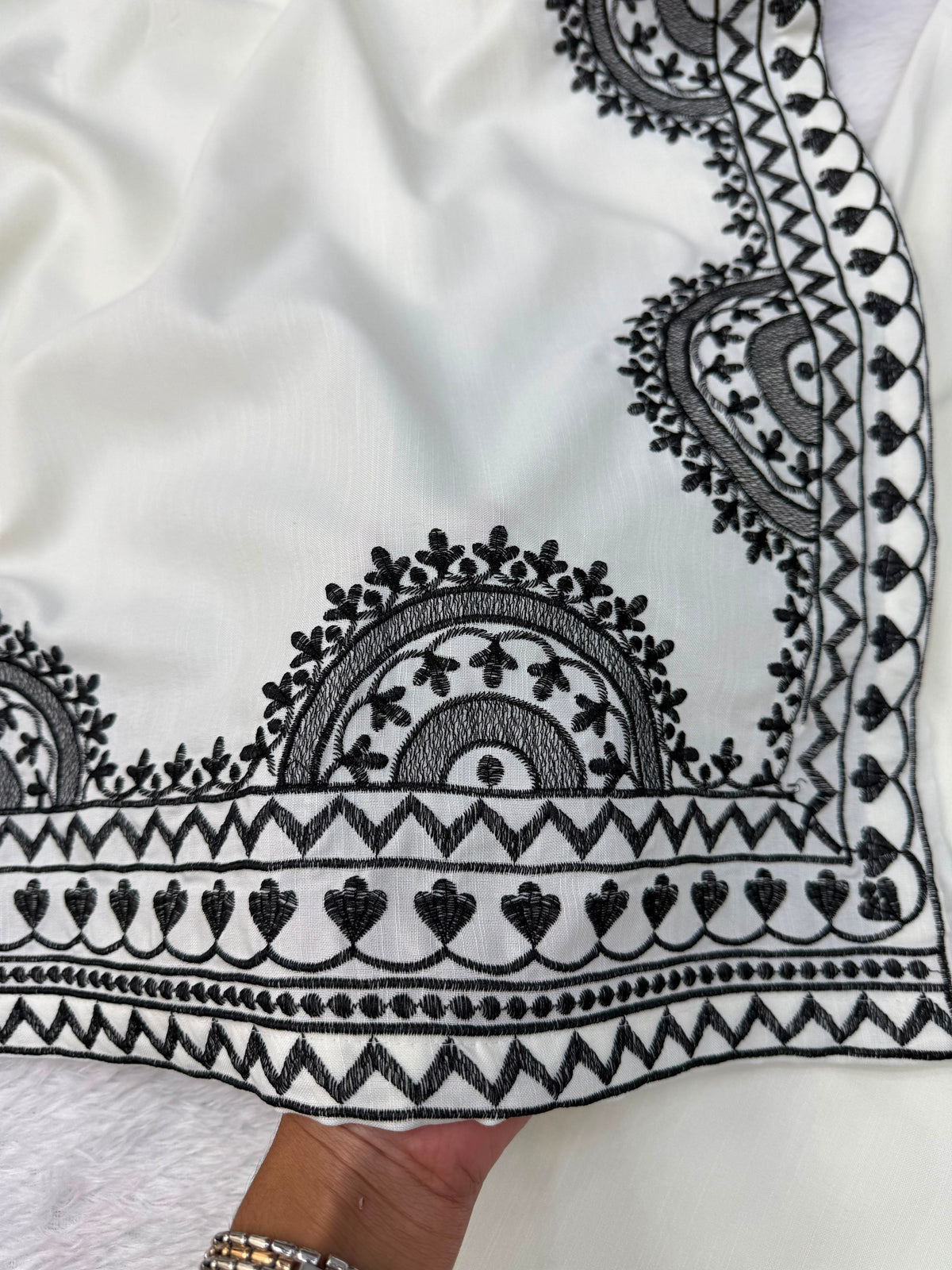 Radhya Collection