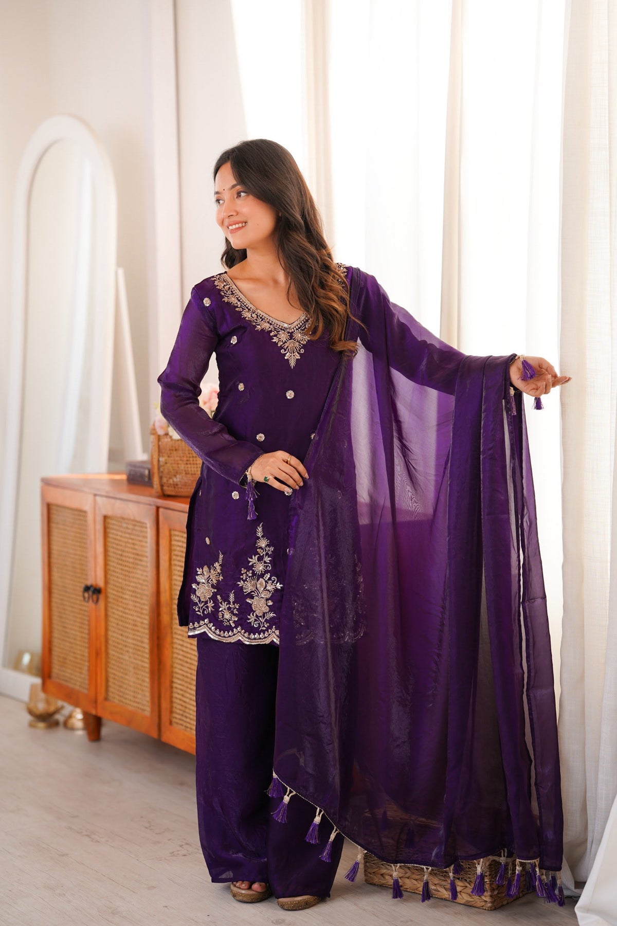 Paratpartara Collection