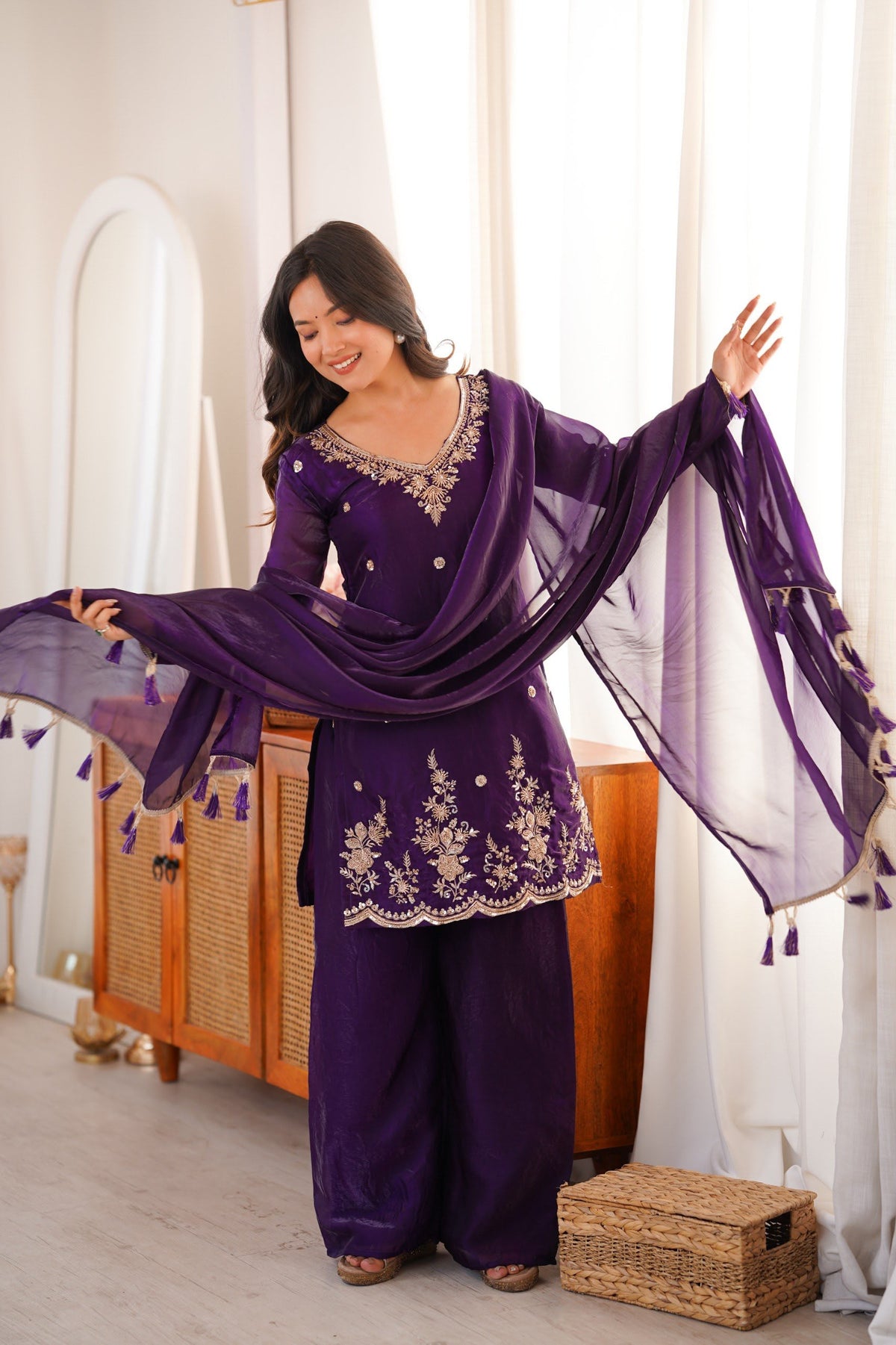 Paratpartara Collection